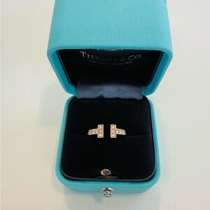 Tiffany diamond T ring , rose gold